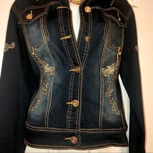 💥NEW MARKDOWN💥STUDDED JEAN JACKET